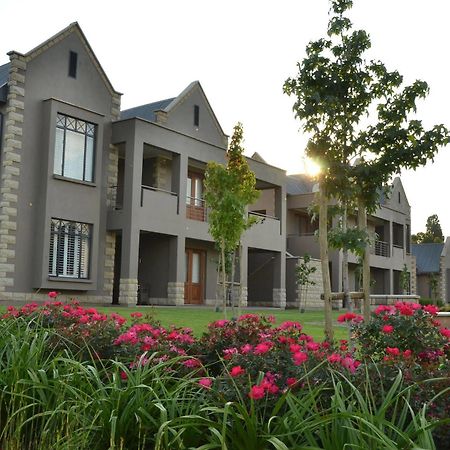 De Hoek Country Hotel Magaliesburgo Exterior foto