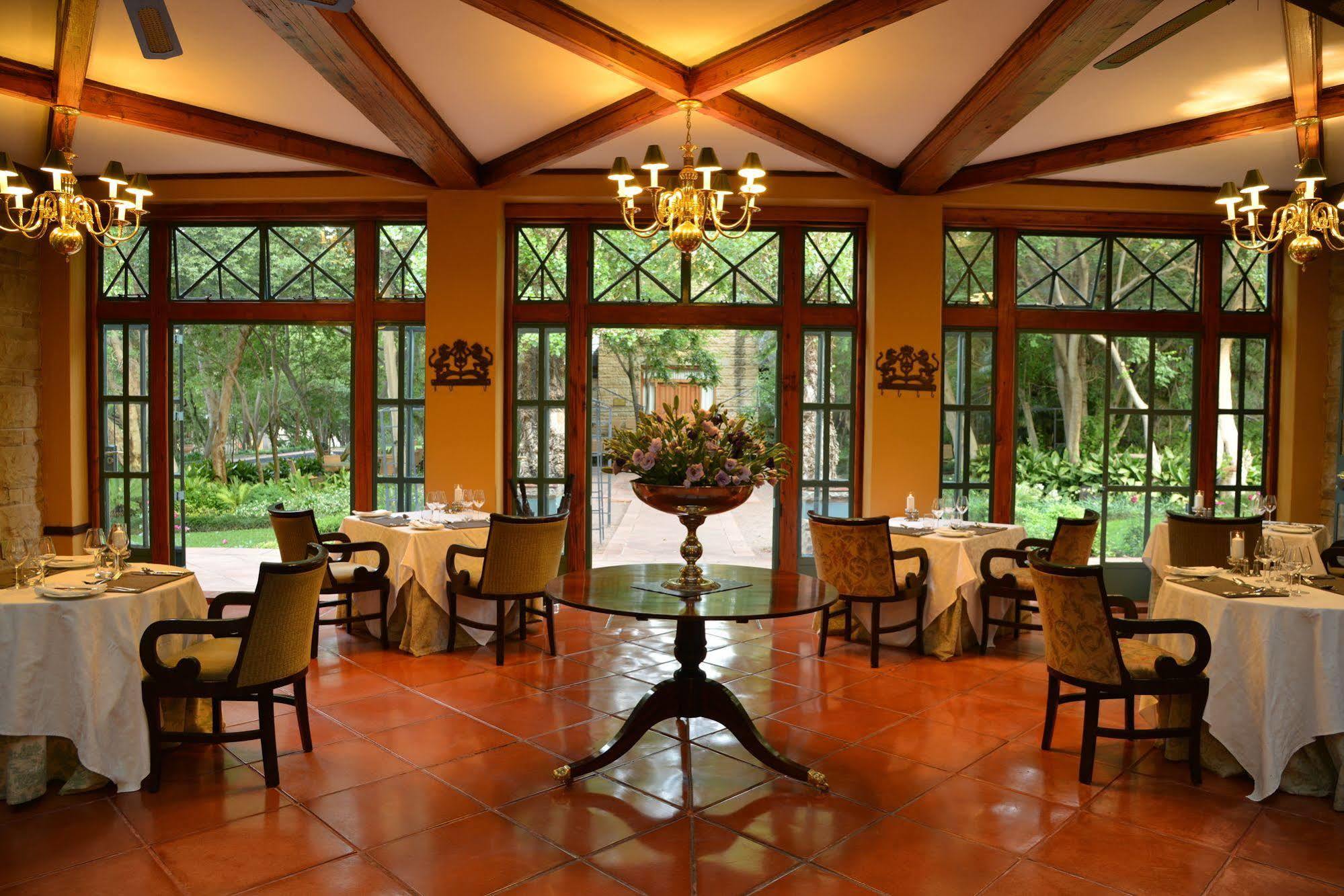 De Hoek Country Hotel Magaliesburgo Exterior foto